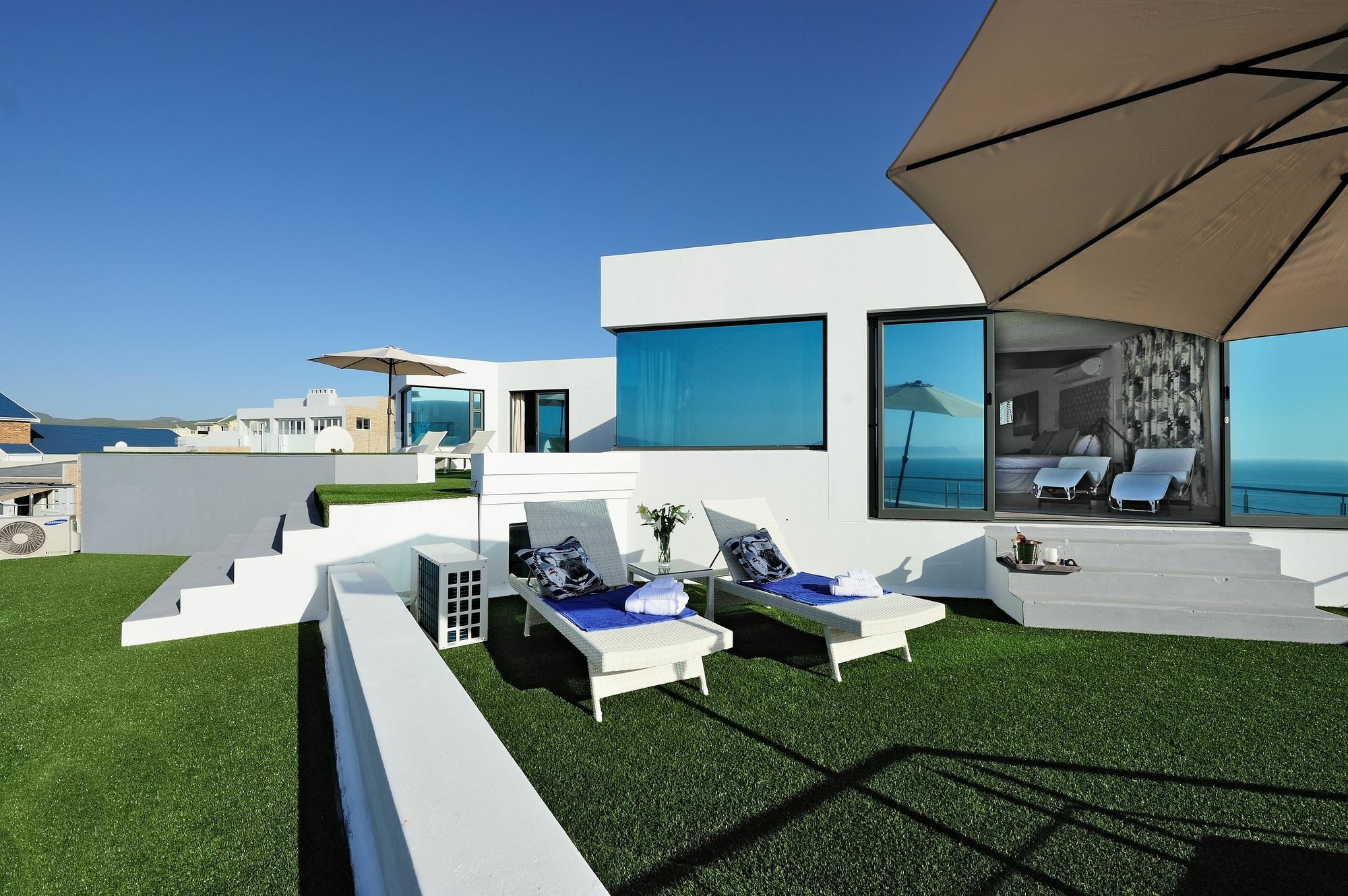 Sea Star Cliff Villa Gansbaai Exteriör bild